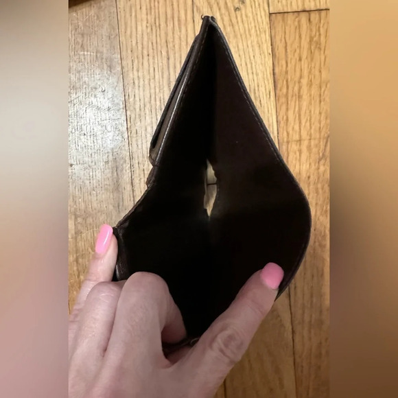 Louis Vuitton Damier Ebene Kiss Lock French Wallet and Box - Picture 12 of 12